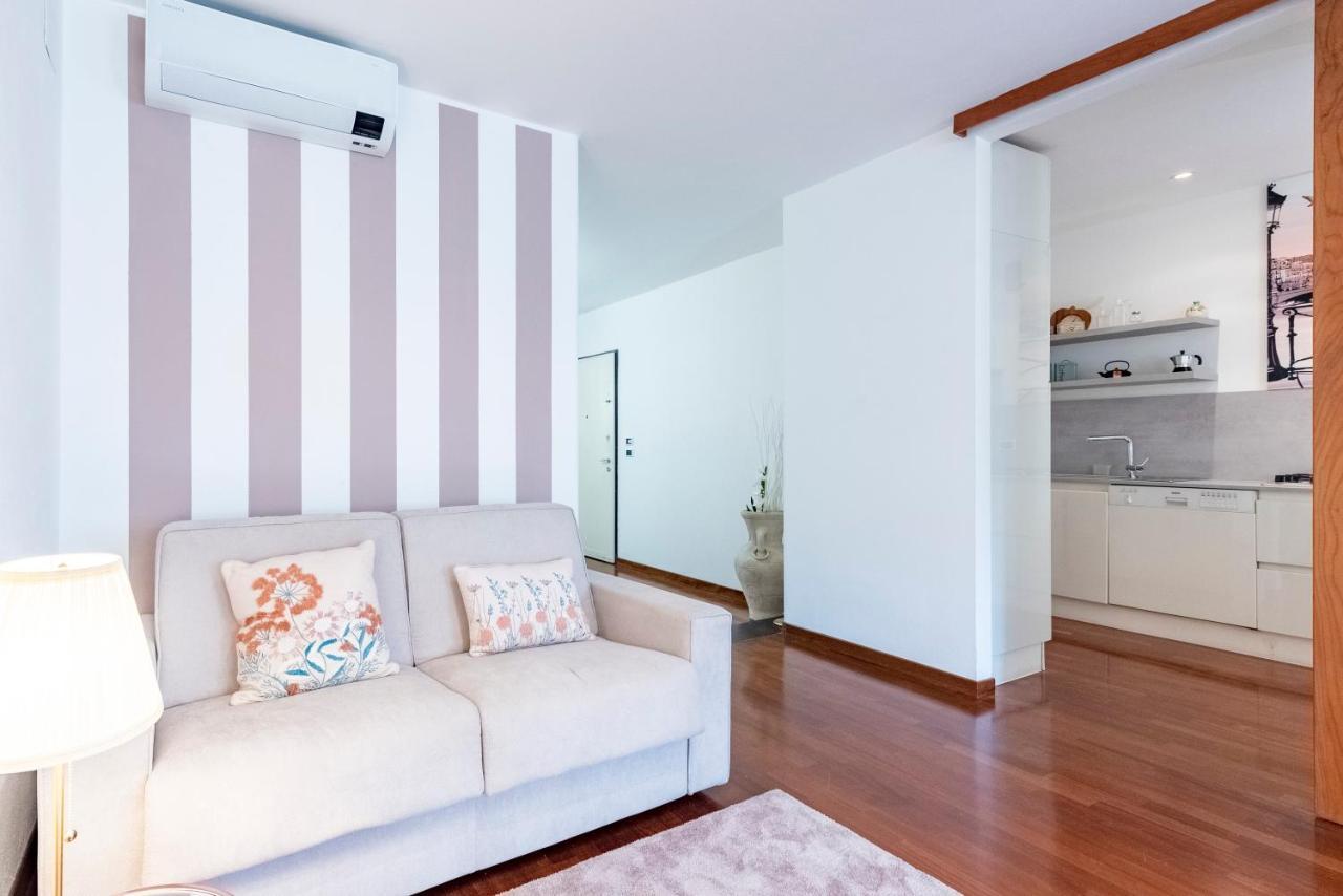 Cavour 9 Apartment 2B 2B 100Mq With Private Garage, In Center Of Rapallo, Wifi, Air Conditioned Exterior photo